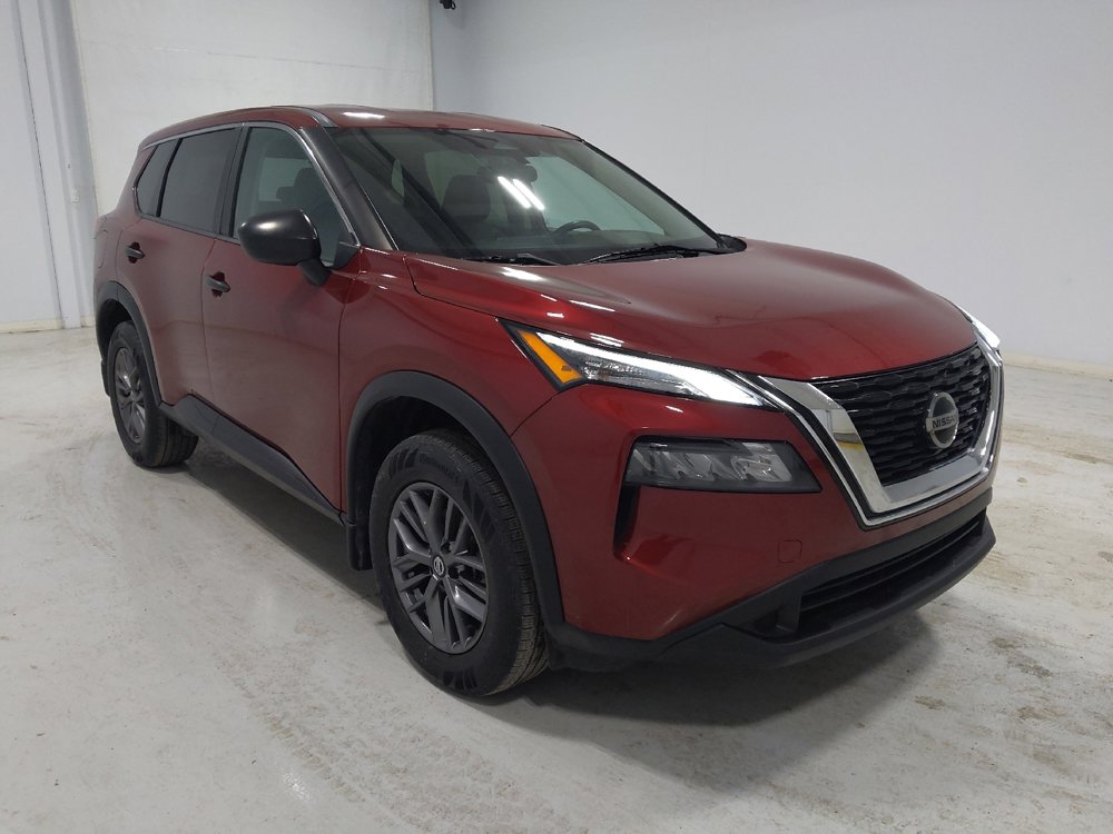 Used 2021 Nissan Rogue S image 2
