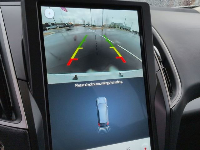 Used 2024 Ford Edge SEL image 23