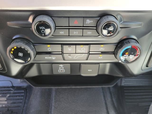 New 2025 Ford F450 XL w/ XL Chrome Package image 23