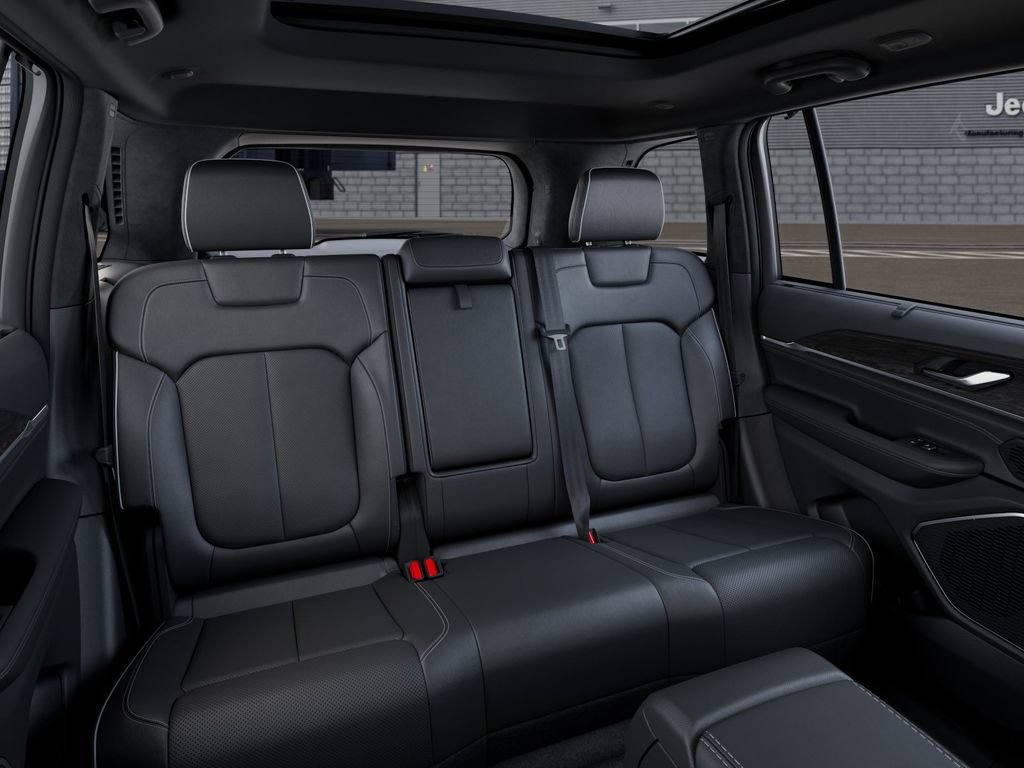 New 2025 Jeep Grand Cherokee Overland w/ Adv Protech Group III AWD/4WD image 15