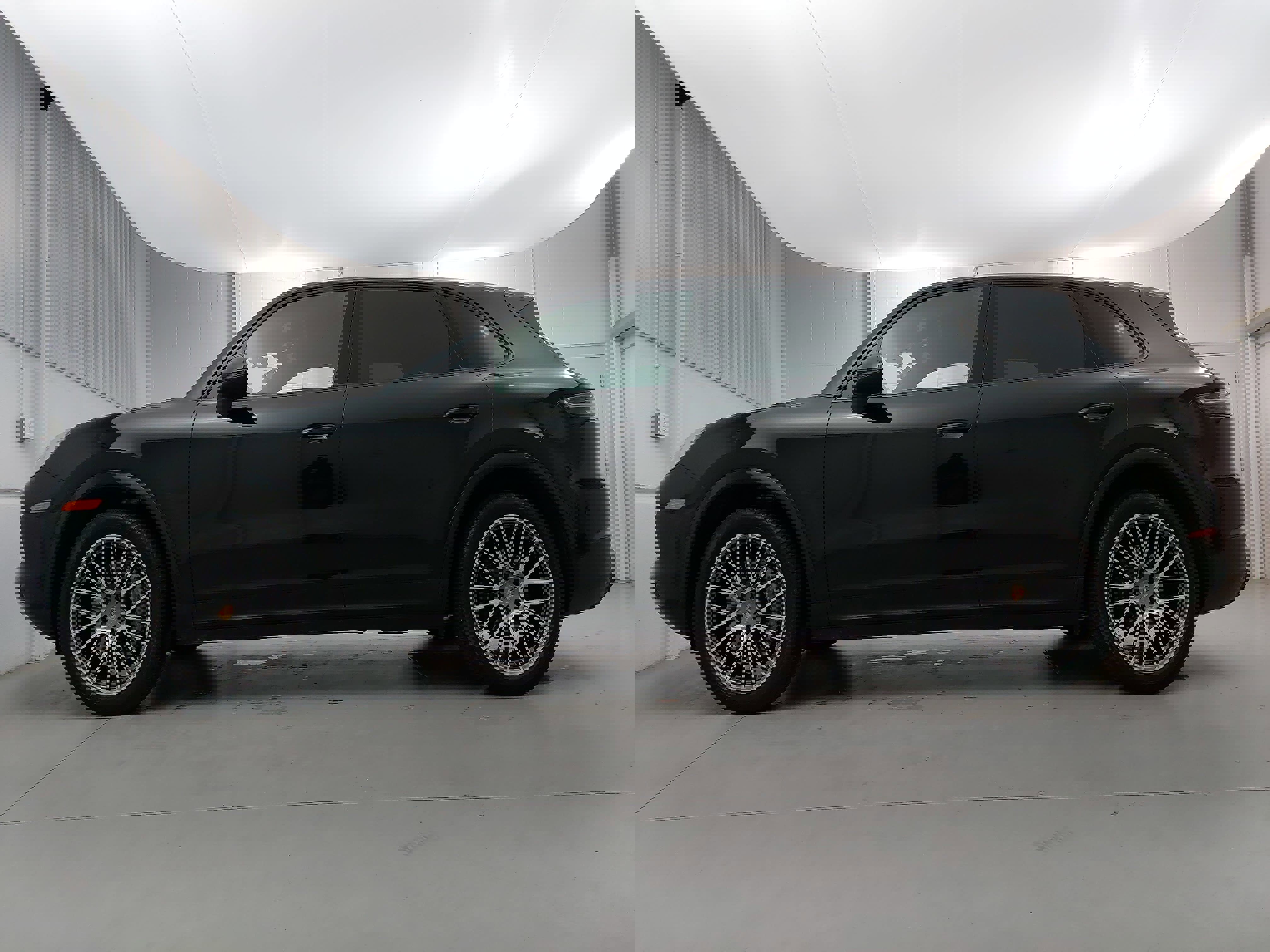 Used 2023 Porsche Cayenne Platinum Edition w/ Premium Package Plus image 2