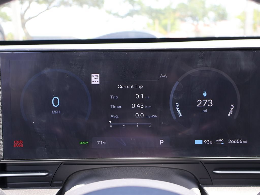 Used 2024 Hyundai Kona SEL FWD image 42