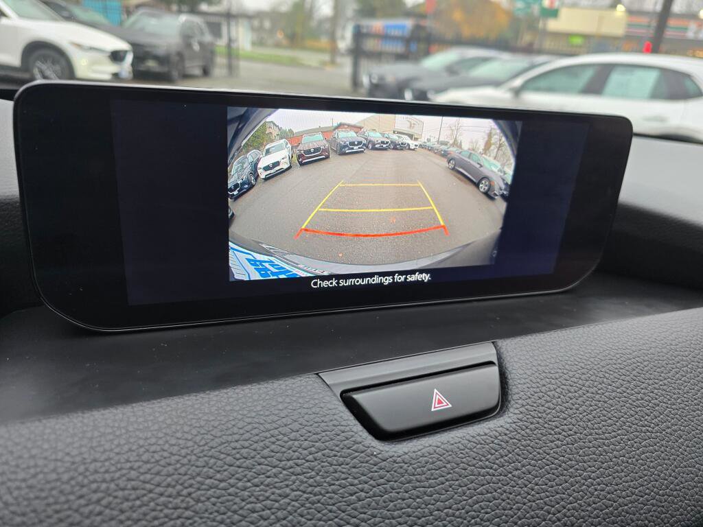 Certified 2024 MAZDA CX-90 Plug-In Hybrid w/ Preferred image 18