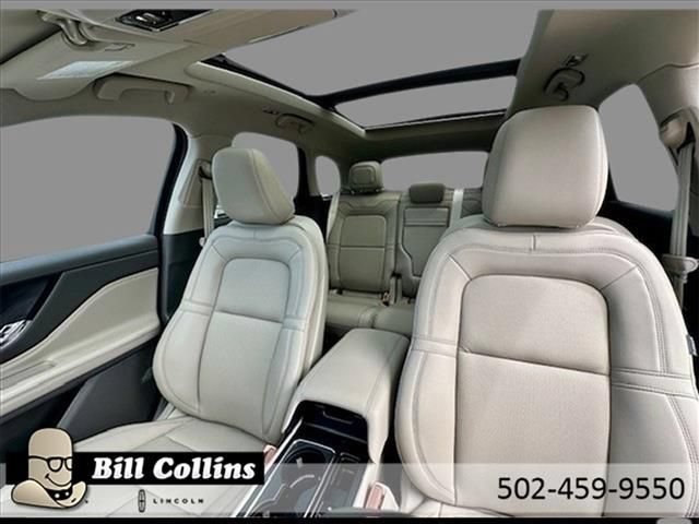 New 2024 Lincoln Corsair Grand Touring AWD/4WD image 12