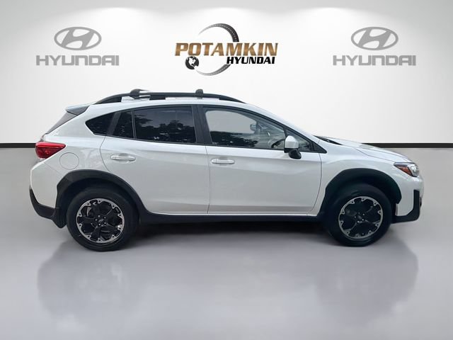 Used 2023 Subaru Crosstrek 2.0i Premium AWD/4WD image 4