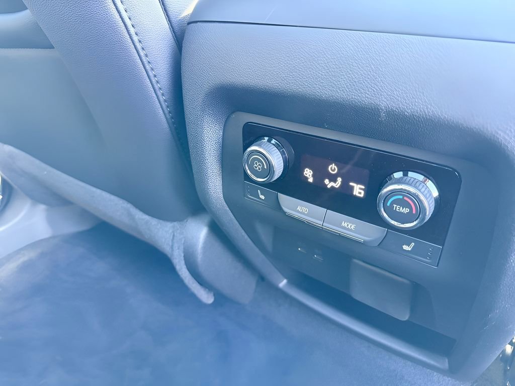 Used 2025 Chevrolet Traverse RS w/ LPO, Floor Liner Package AWD/4WD image 34