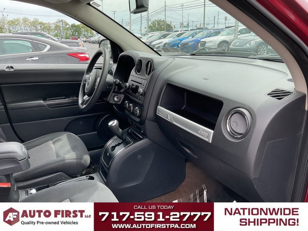 Used 2015 Jeep Compass Sport w/ Power Value Group AWD/4WD image 17