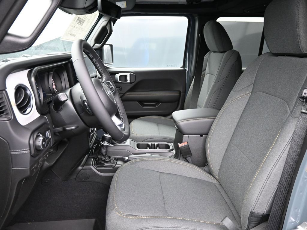 New 2026 Jeep Wrangler Sahara w/ Technology Group image 11