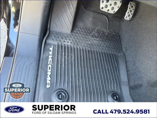 Used 2025 Toyota Tacoma TRD Sport AWD/4WD image 20