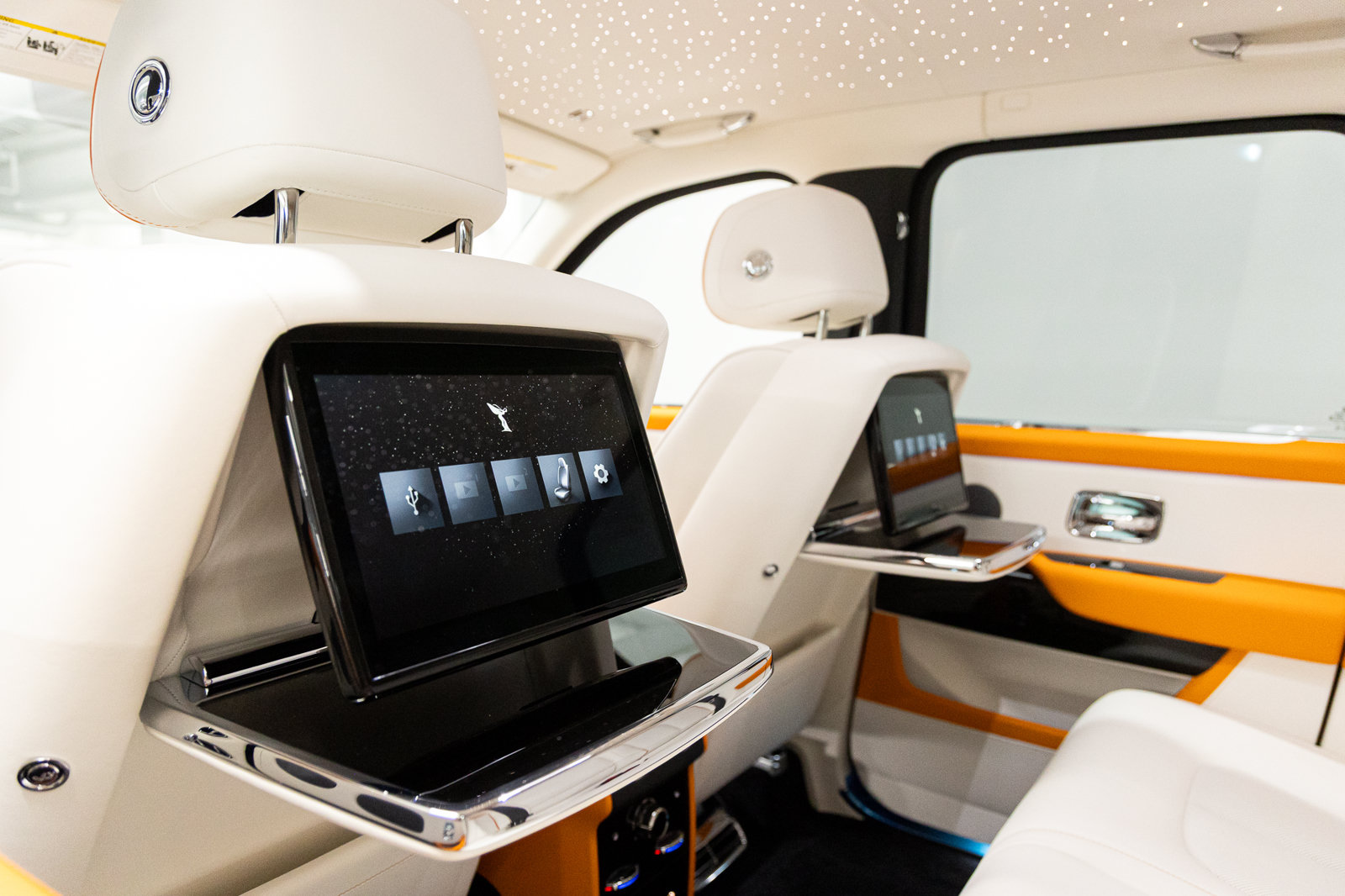 New 2027 Rolls-Royce Cullinan AWD/4WD image 54