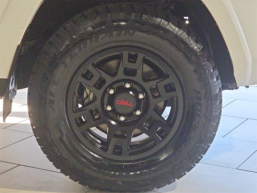 Certified 2020 Toyota 4Runner SR5 Premium image 10