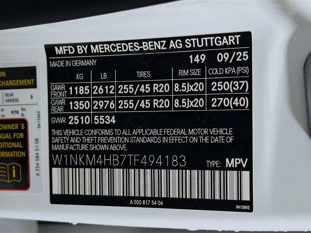 Used 2026 Mercedes-Benz GLC 300 4MATIC image 36