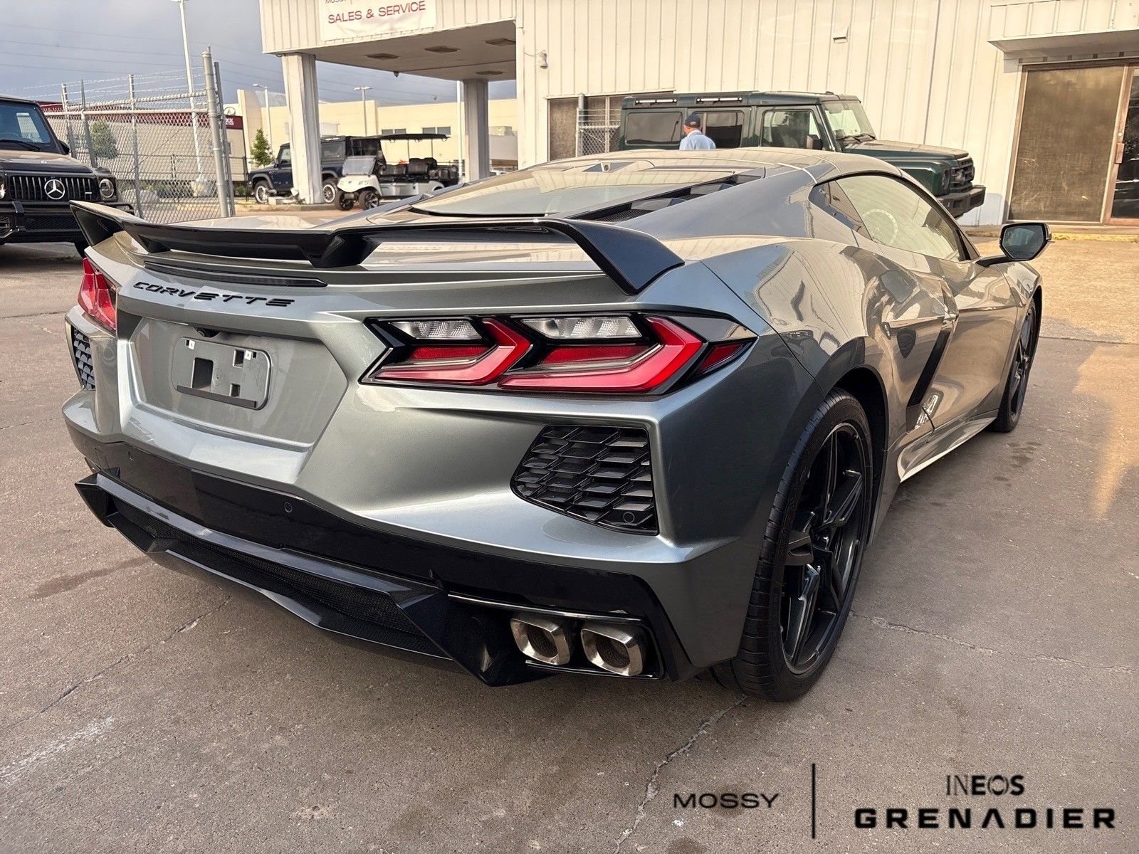 Used 2023 Chevrolet Corvette Stingray Premium Cpe w/ Z51 Performance Package image 4