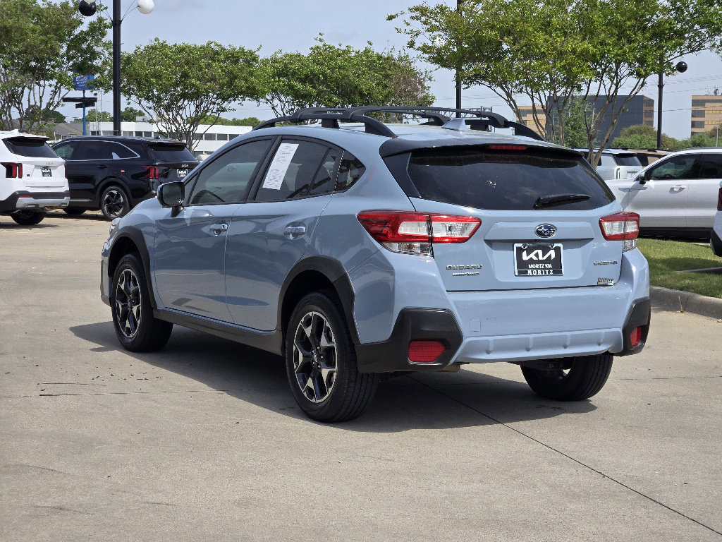 Used 2019 Subaru Crosstrek 2.0i Premium w/ Eyesight System image 3