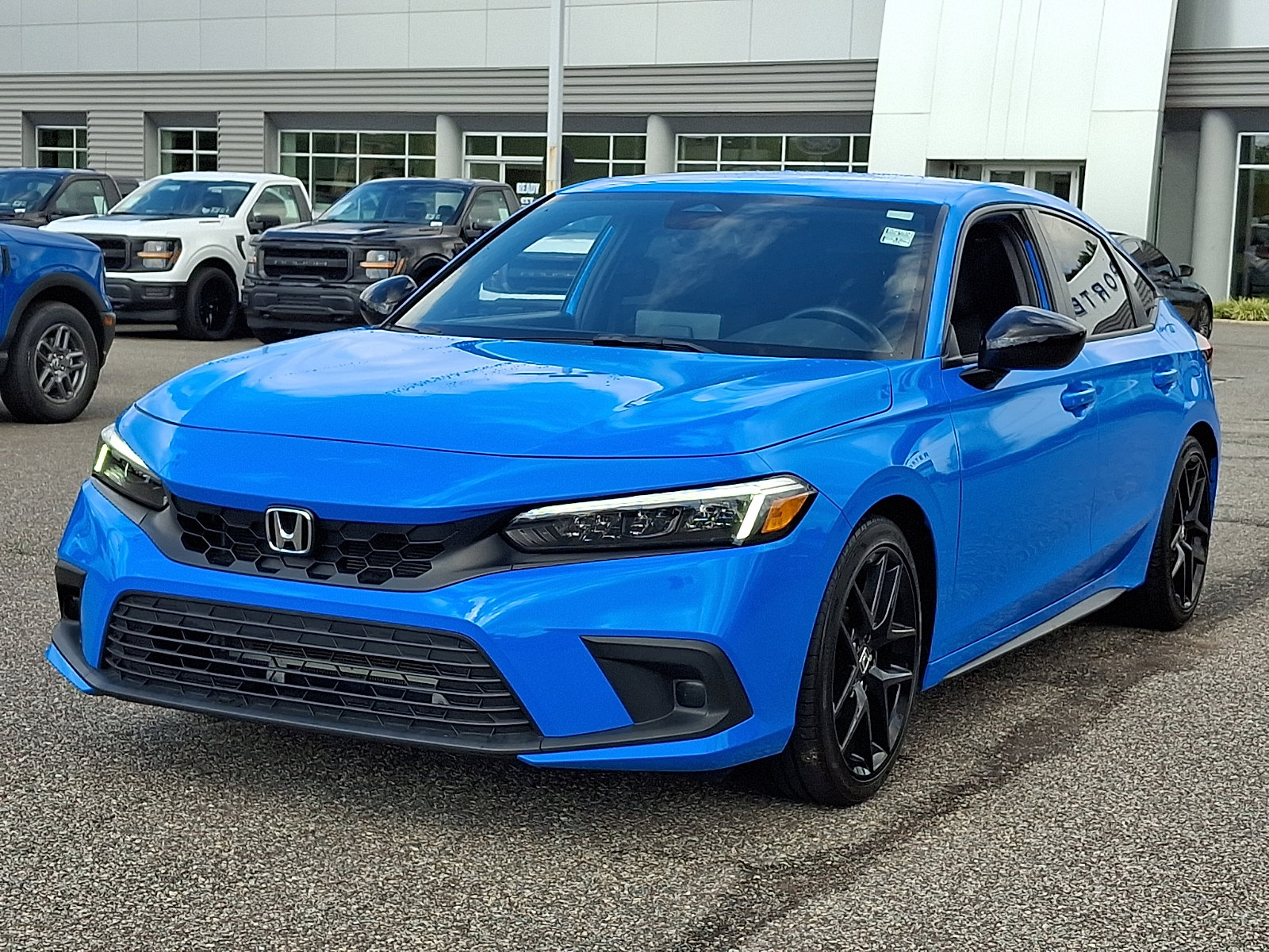 Used 2024 Honda Civic Sport image 4