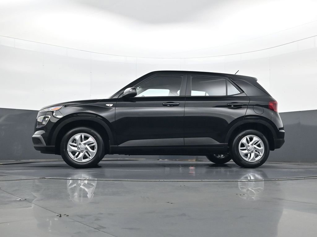 Certified 2026 Hyundai Venue SE image 28