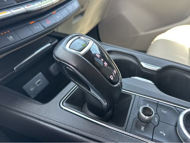 Used 2019 Cadillac XT4 Premium Luxury FWD image 22