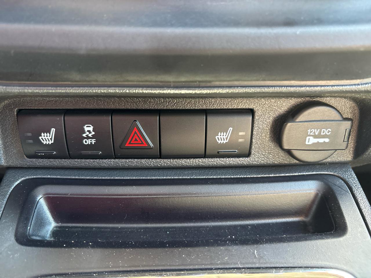 Used 2014 Jeep Patriot High Altitude FWD image 13