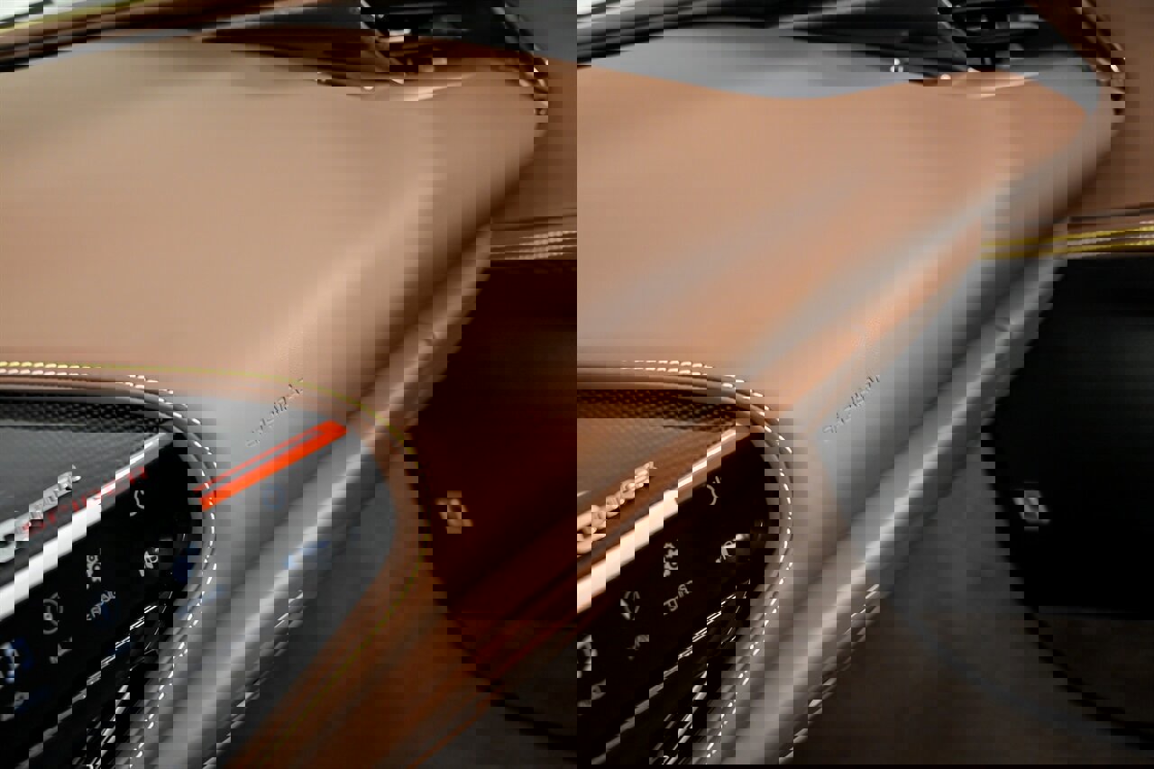 Used 2024 Ferrari SF90 Spider image 42