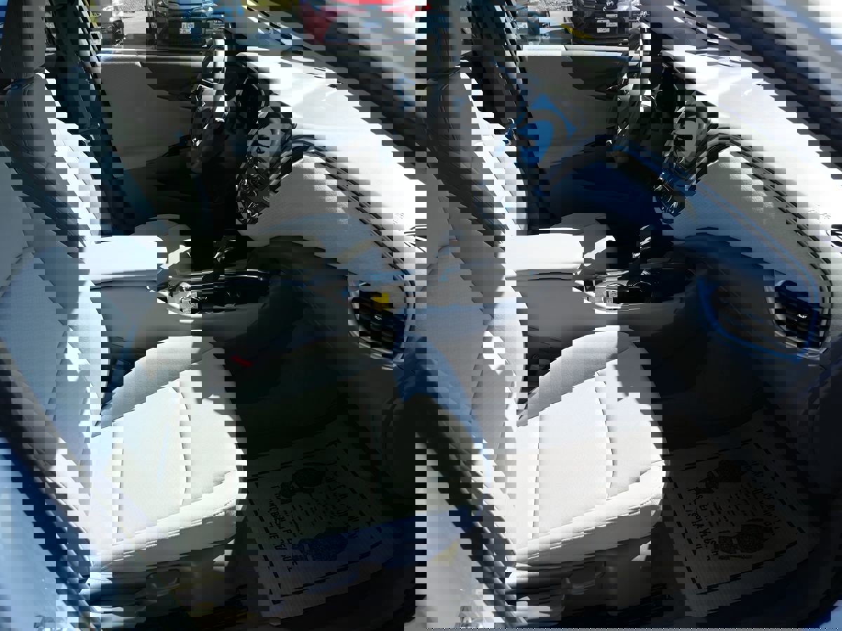 Used 2021 Chevrolet Malibu LS image 17