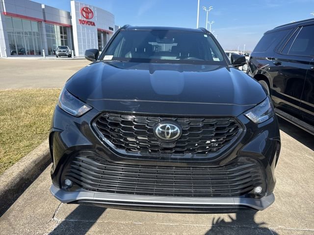 Used 2023 Toyota Highlander XSE image 14