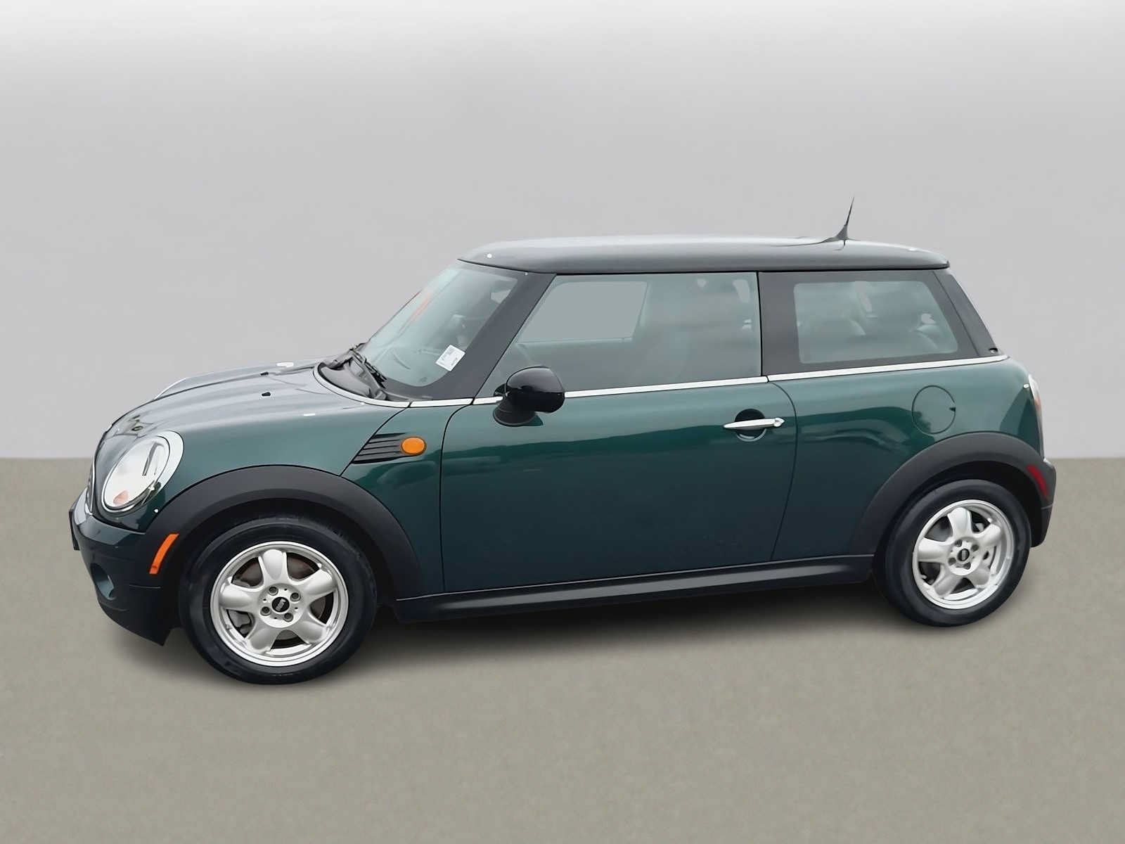 Used 2009 MINI Cooper Hardtop FWD image 5