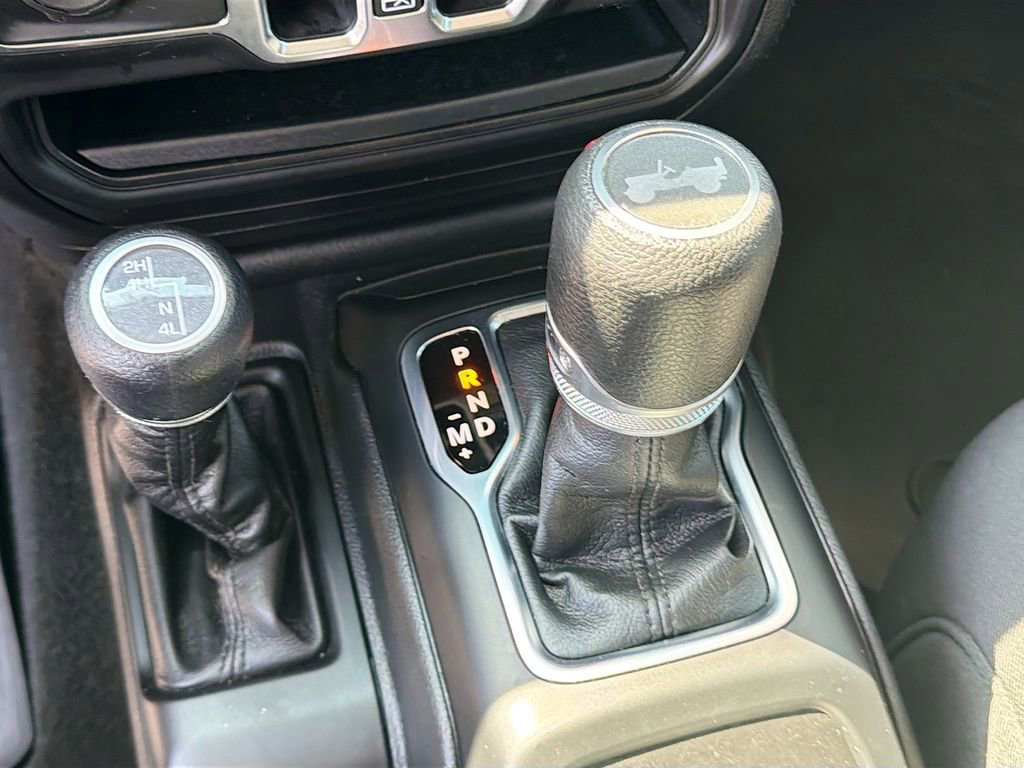 Used 2023 Jeep Wrangler Sport S image 25