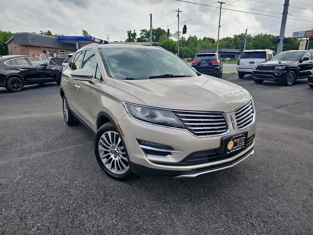 Used 2017 Lincoln MKC Reserve w/ Lincoln MKC Climate Package image 4