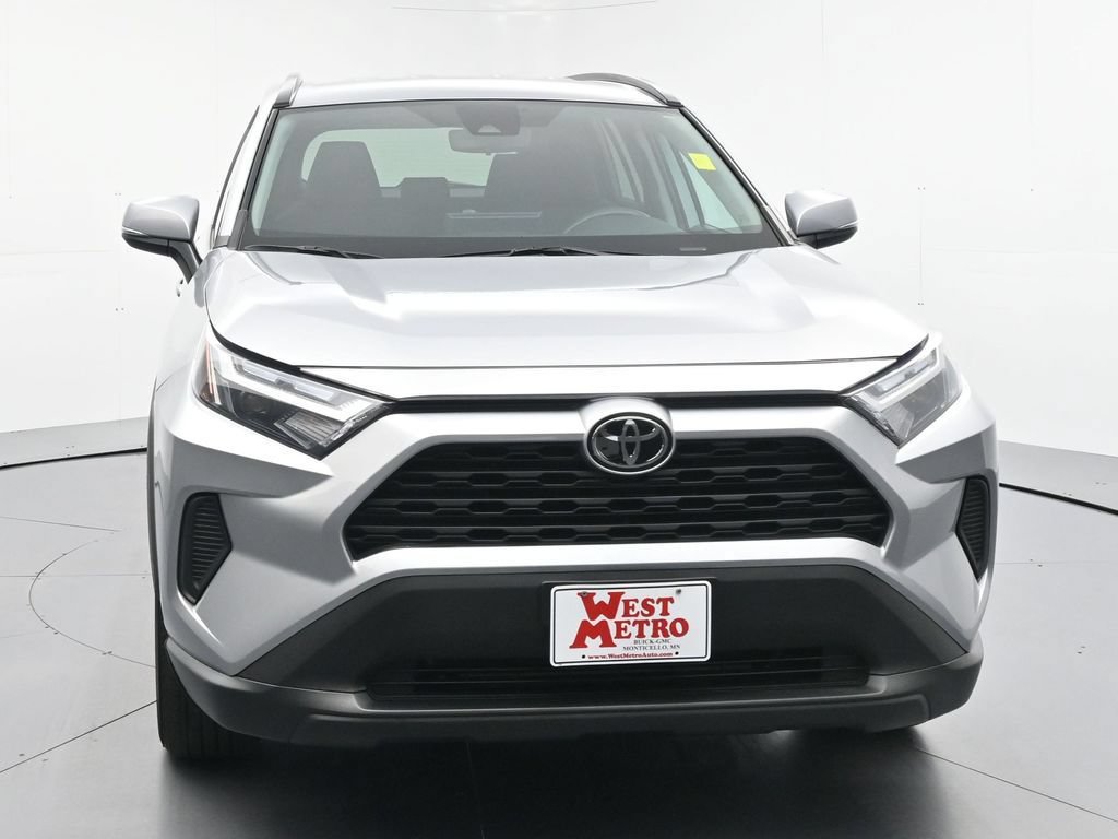 Used 2023 Toyota RAV4 XLE AWD/4WD image 29