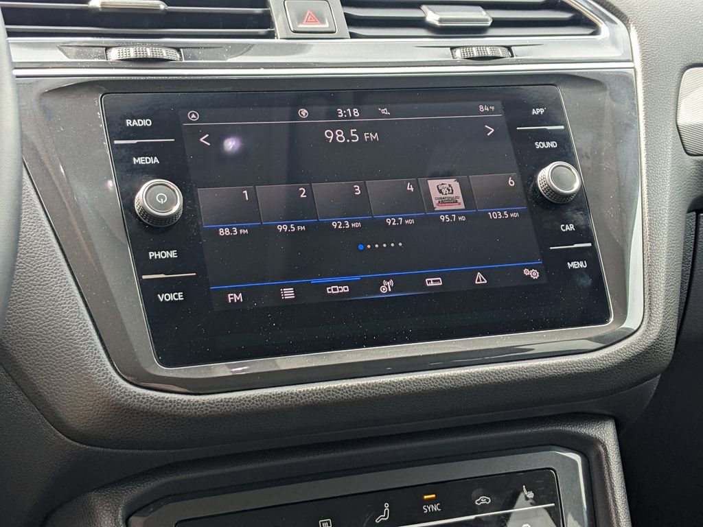 Used 2023 Volkswagen Tiguan SE FWD image 15