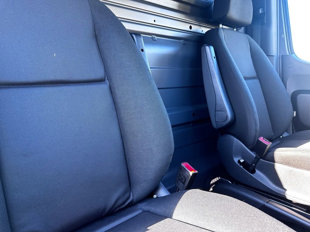 New 2026 Mercedes-Benz Sprinter 2500 image 28