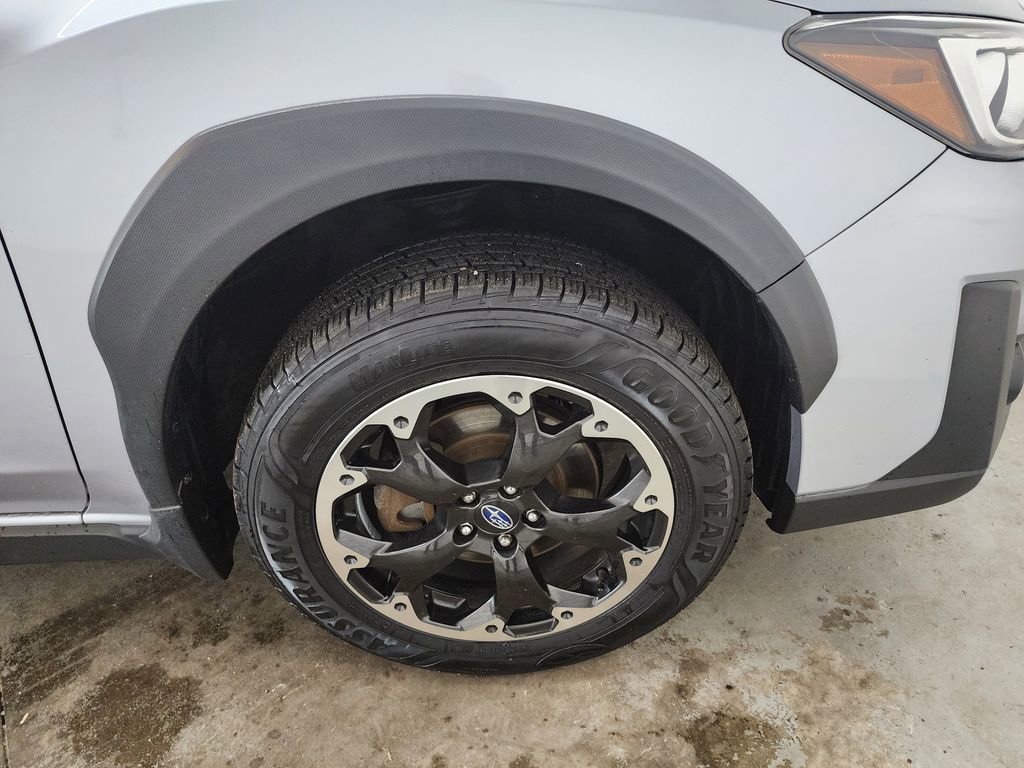 Used 2021 Subaru Crosstrek 2.0i Premium w/ Moonroof Package image 39