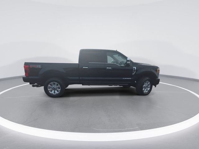 Used 2019 Ford F250 Platinum w/ Platinum Ultimate Package AWD/4WD image 9