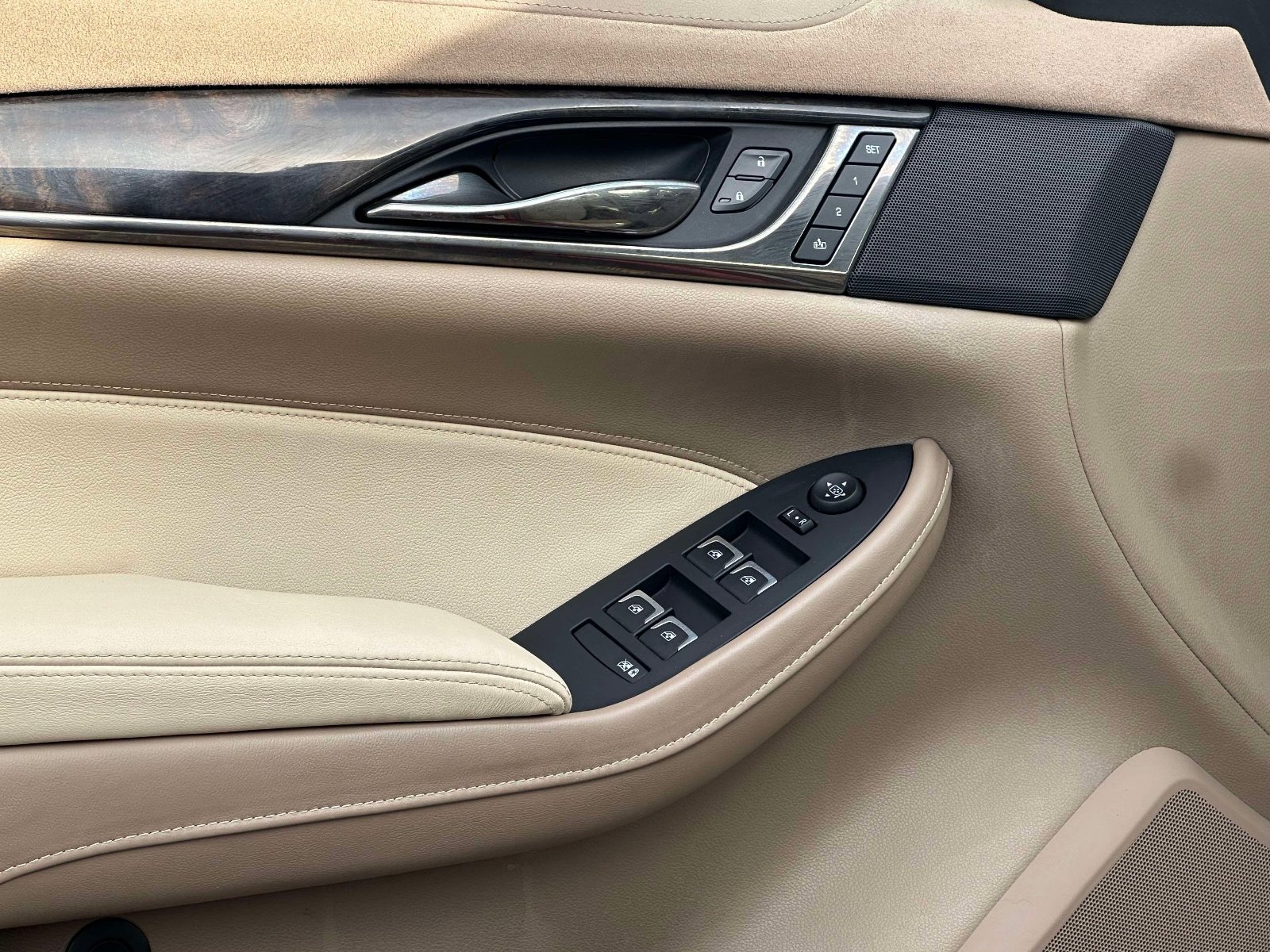 Used 2016 Cadillac CTS Luxury image 22