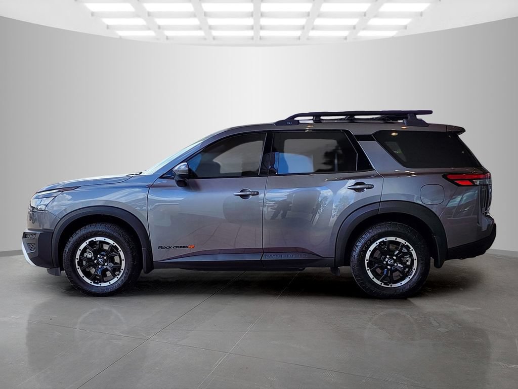 Used 2023 Nissan Pathfinder Rock Creek AWD/4WD image 8