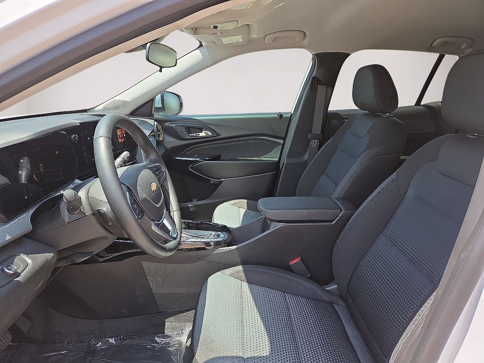 Used 2026 Chevrolet Trax LT w/ Driver Confidence Package FWD image 22