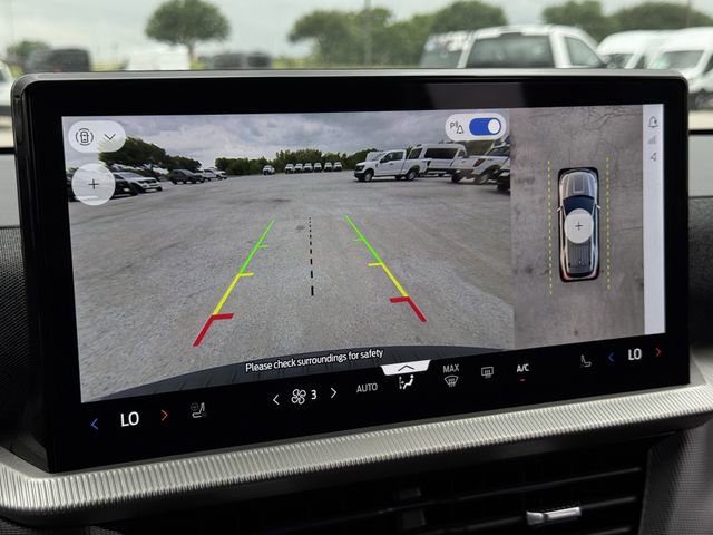 Certified 2025 Ford Explorer ST-Line AWD/4WD image 18