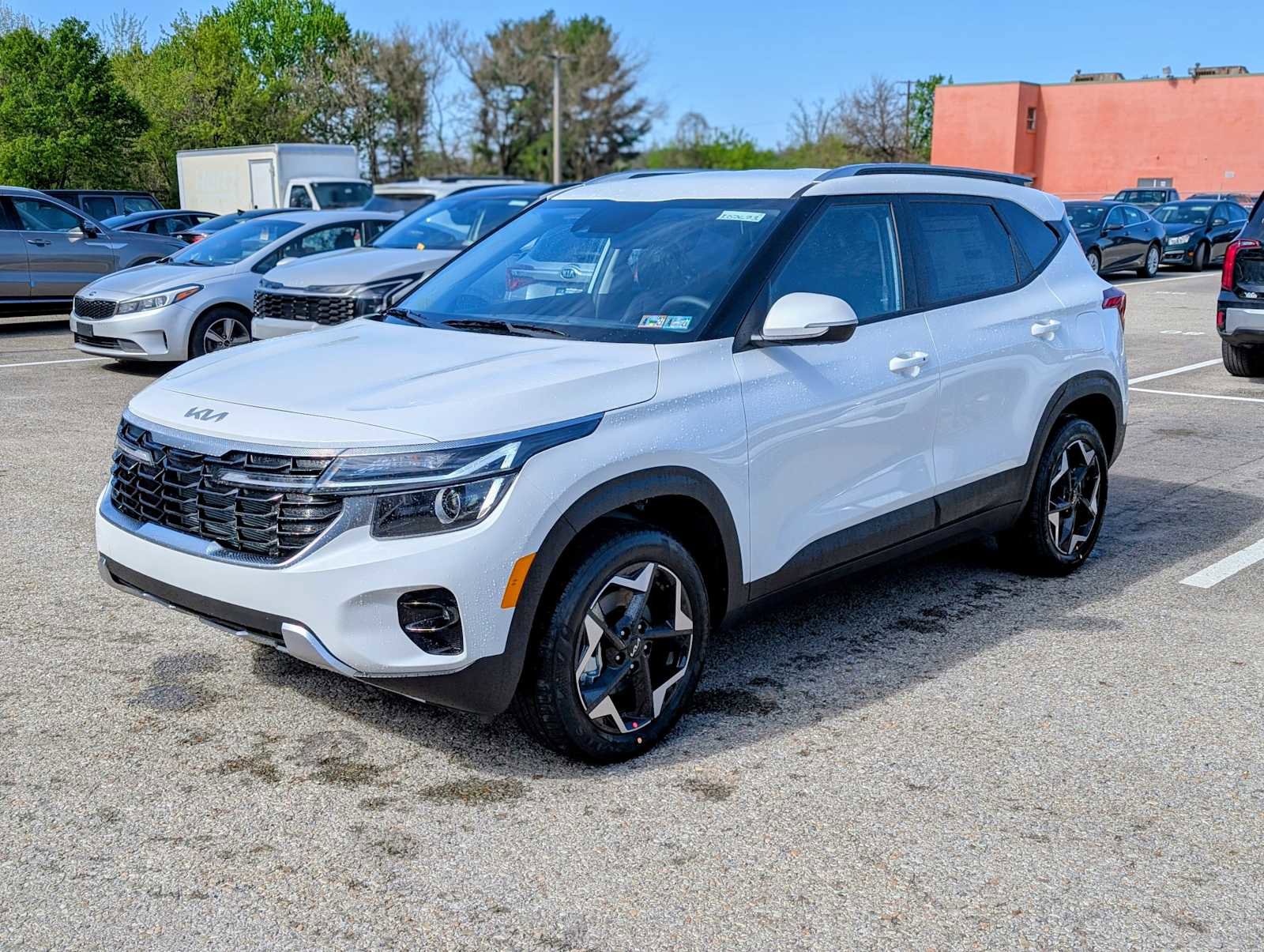 New 2026 Kia Seltos S AWD/4WD image 1