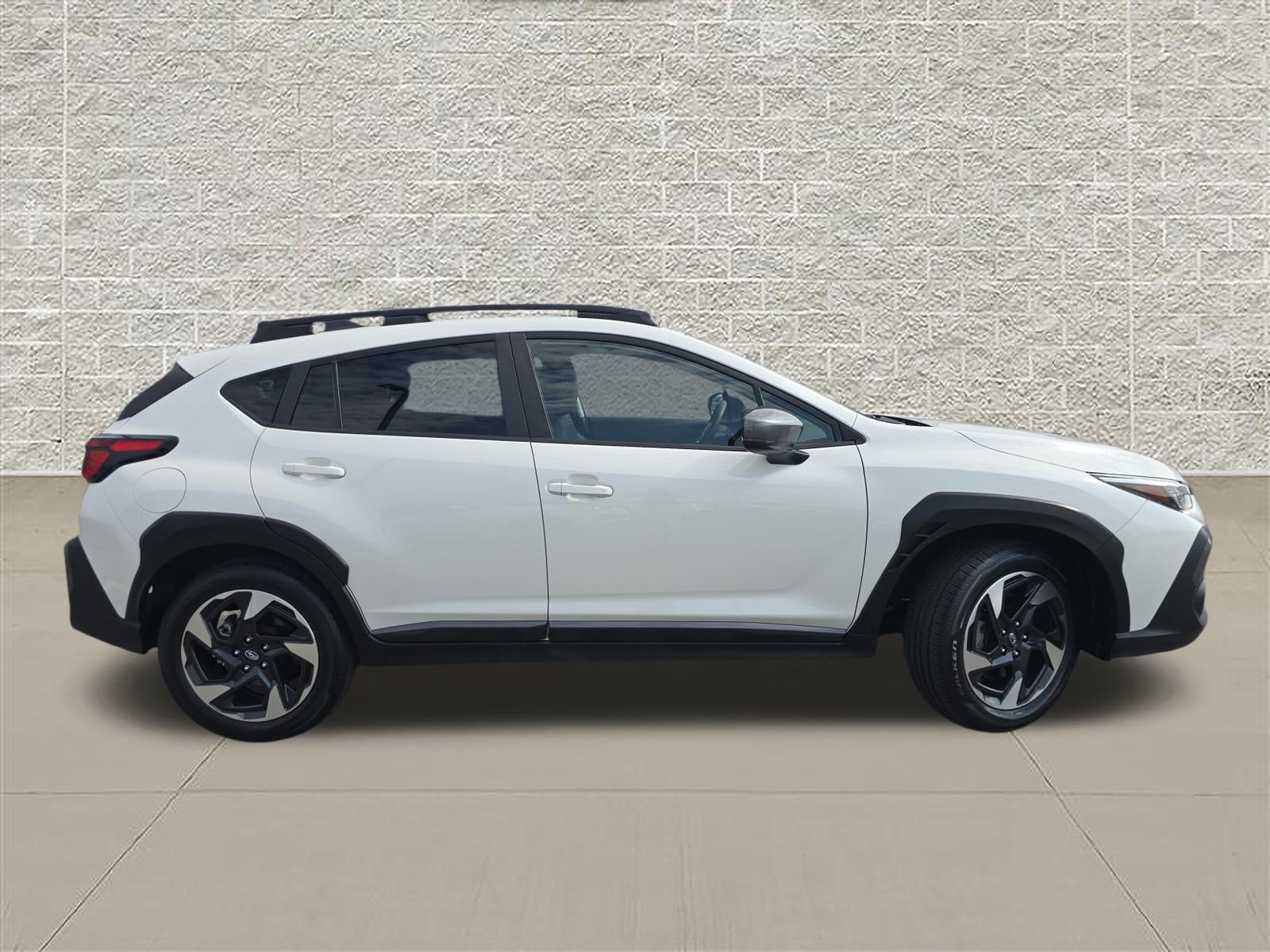 Used 2024 Subaru Crosstrek 2.5i Limited AWD/4WD image 8
