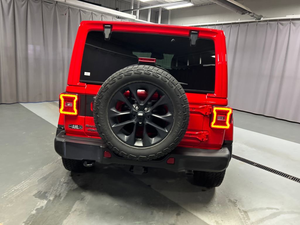 Used 2025 Jeep Wrangler Unlimited Sahara AWD/4WD image 6