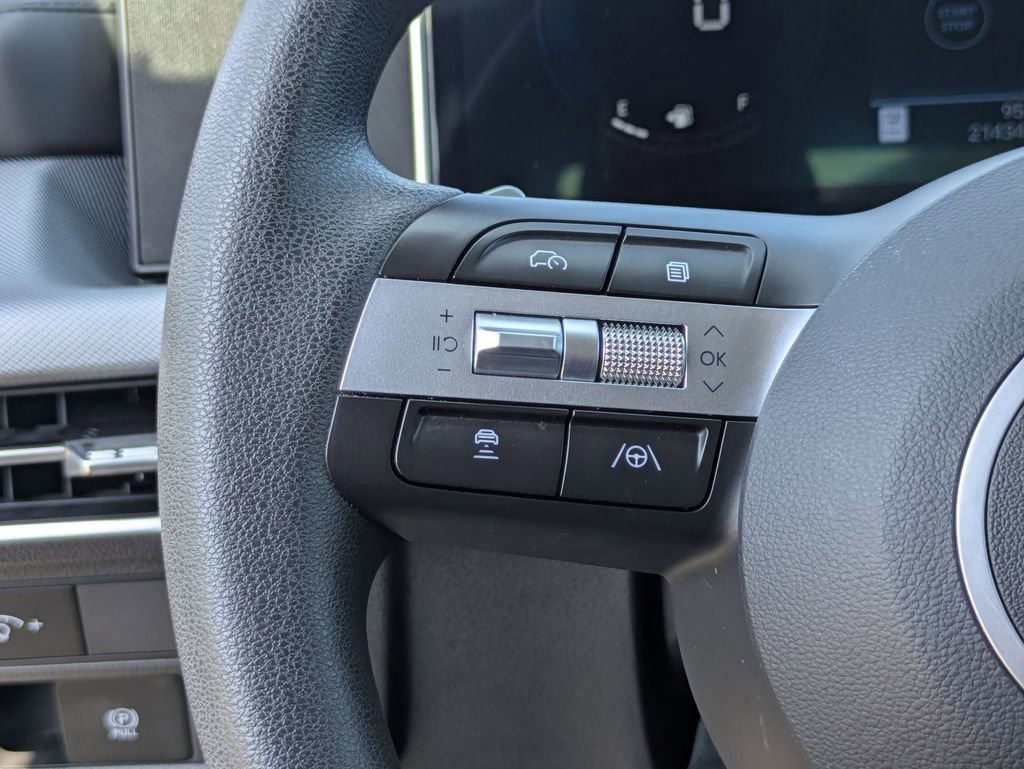 Used 2025 Hyundai Sonata SEL FWD image 19