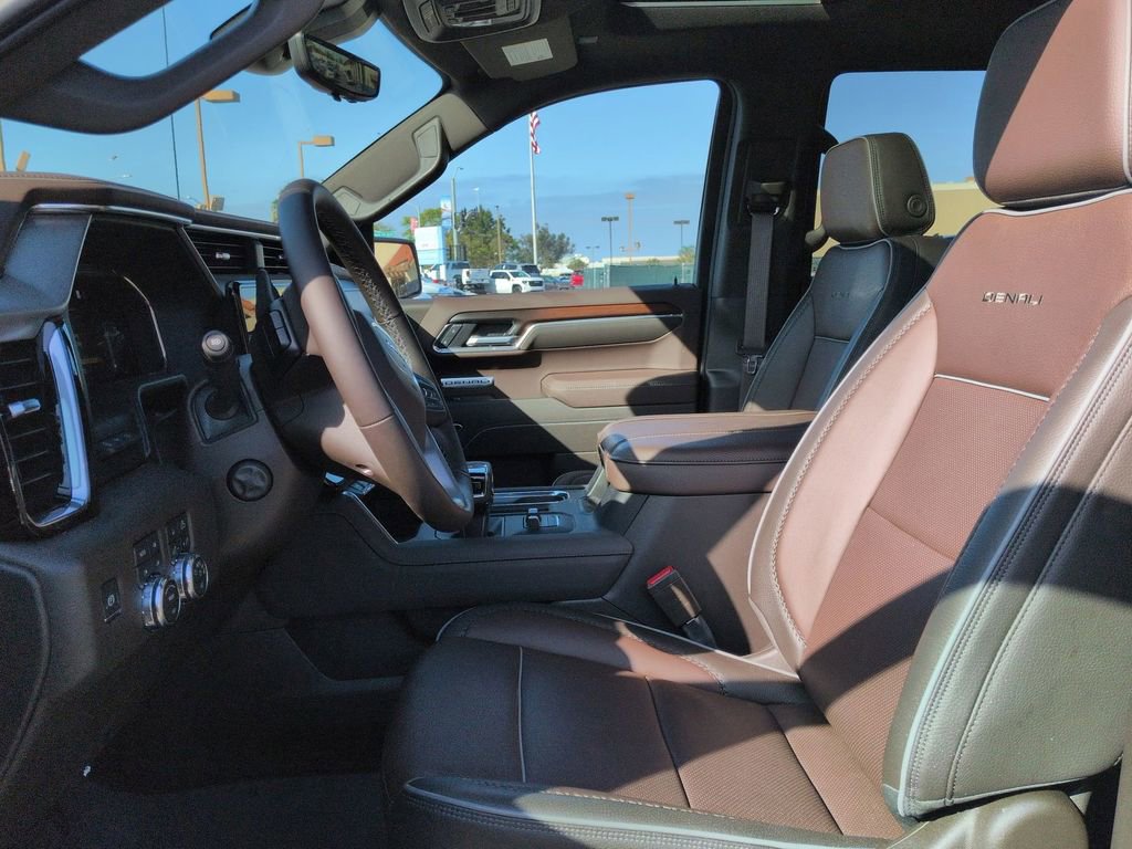 Certified 2026 GMC Sierra 1500 Denali w/ Denali Reserve Package AWD/4WD image 21