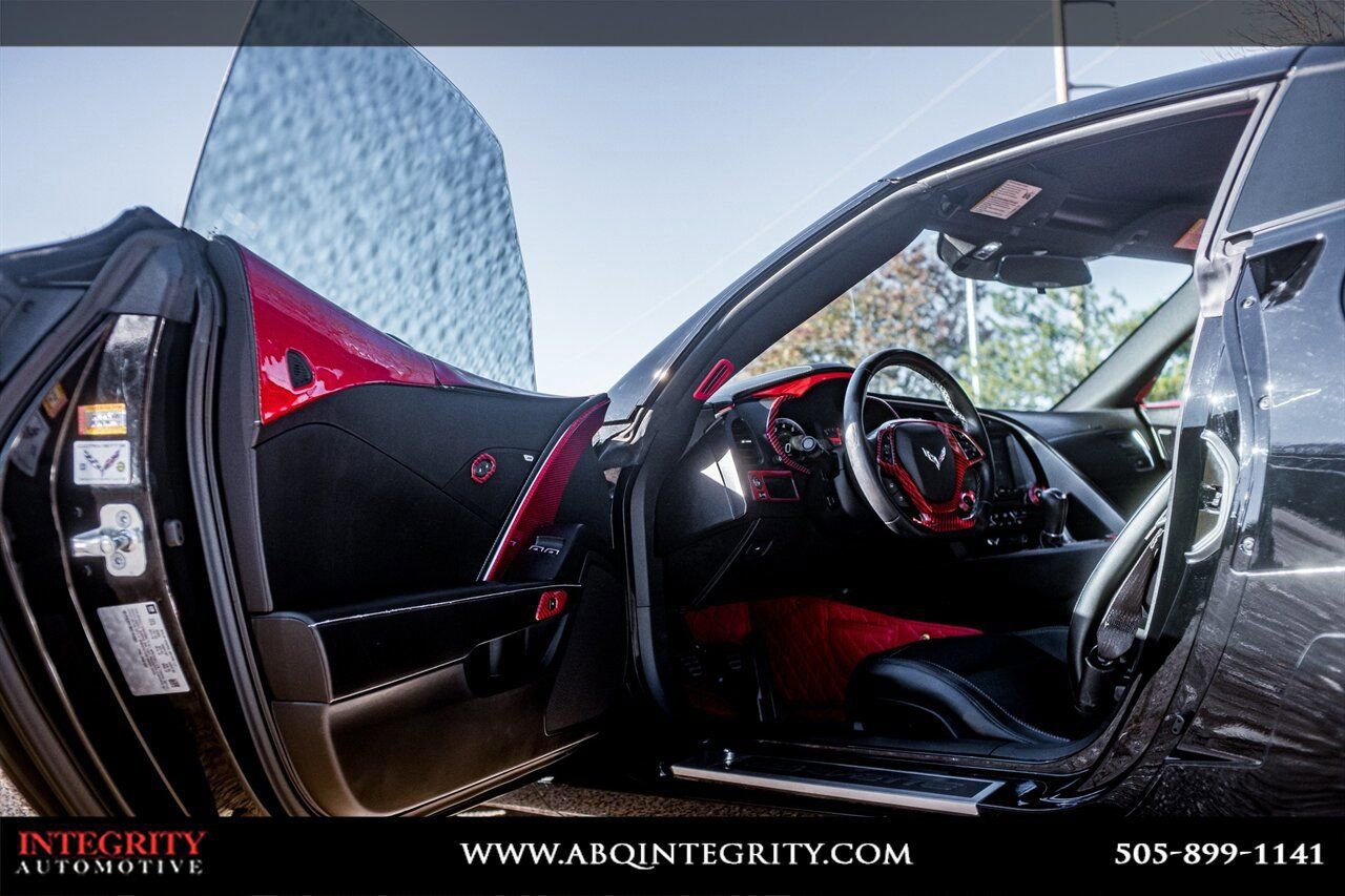 Used 2019 Chevrolet Corvette Stingray Coupe w/ Battery Protection Package image 18