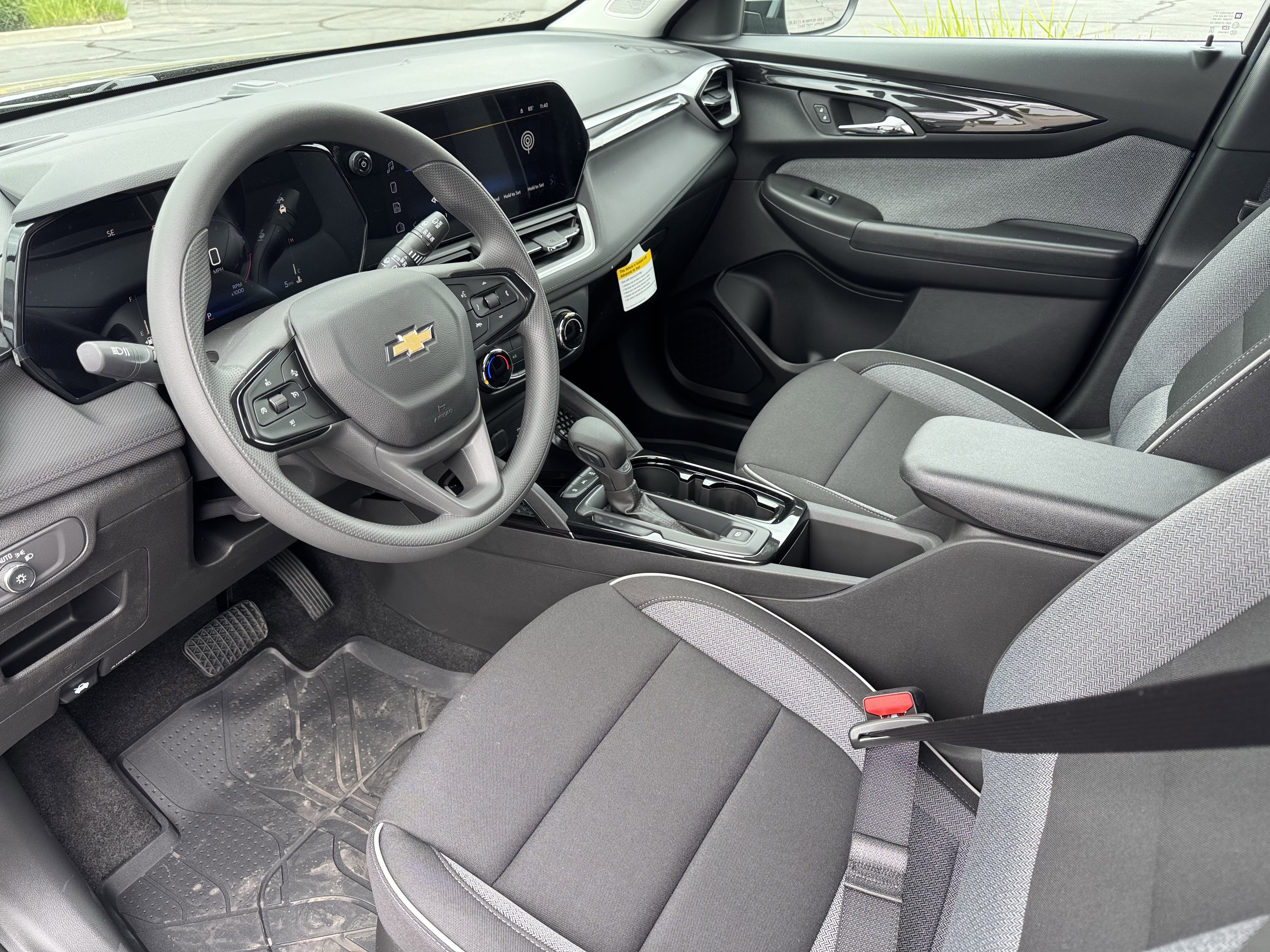 New 2026 Chevrolet TrailBlazer LS FWD image 9