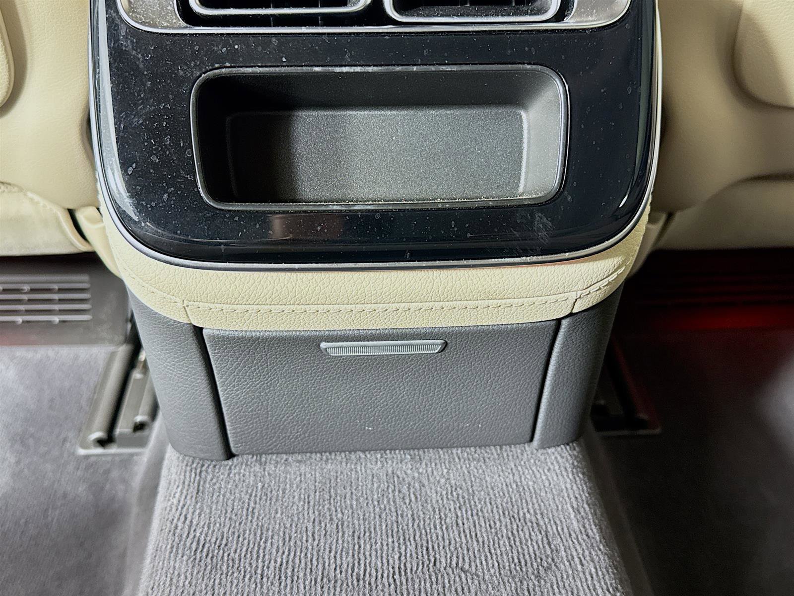 Used 2023 Mercedes-Benz S 500 4MATIC image 29