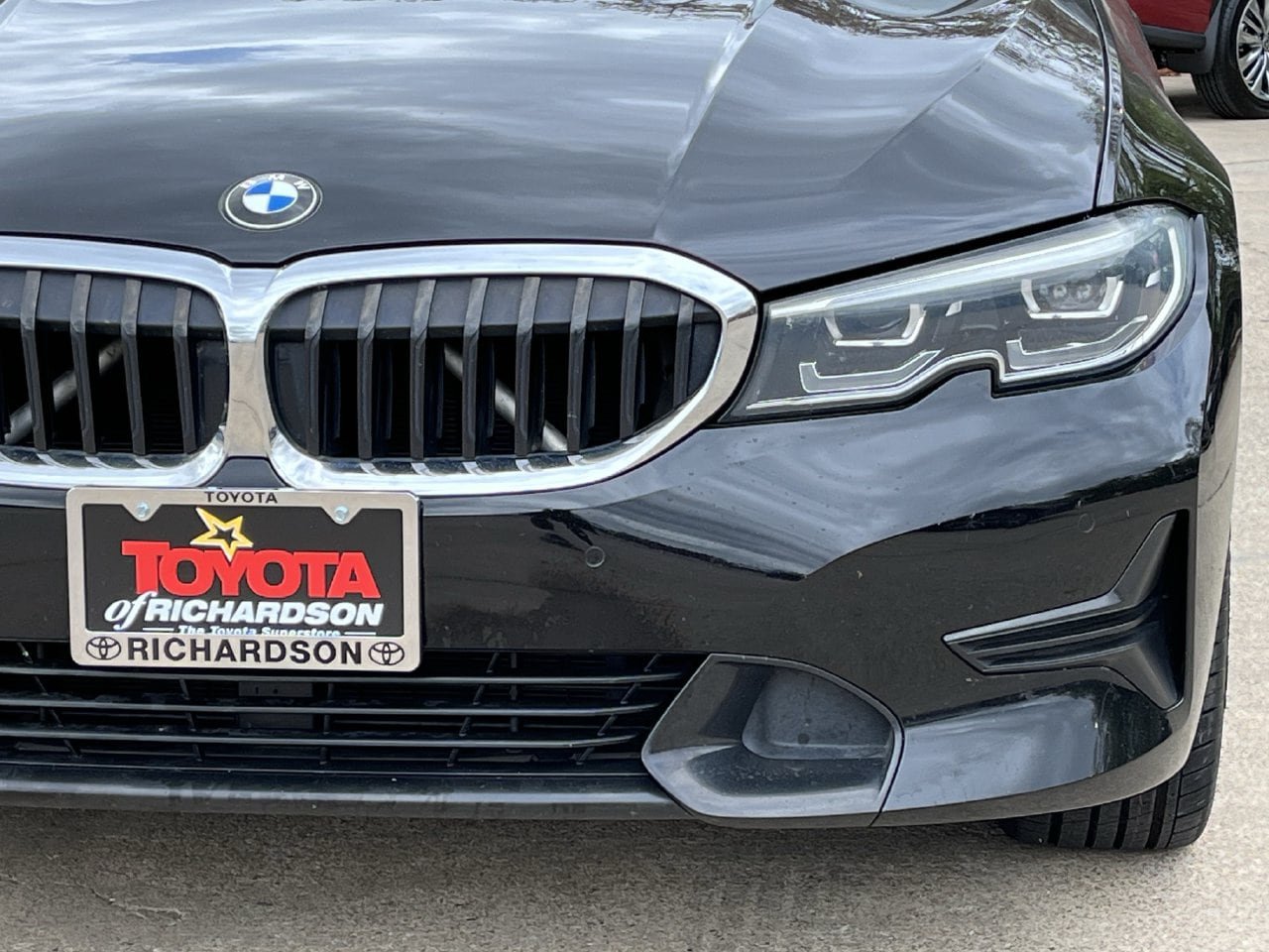 Used 2020 BMW 330i xDrive Sedan w/ Convenience Package AWD/4WD image 8