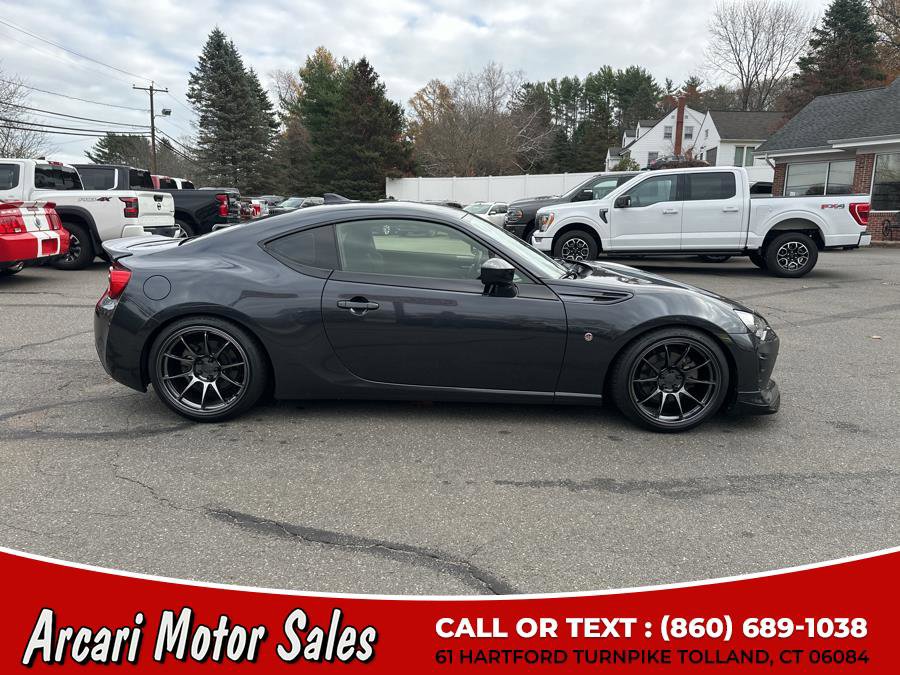 Used 2019 Toyota 86 image 6