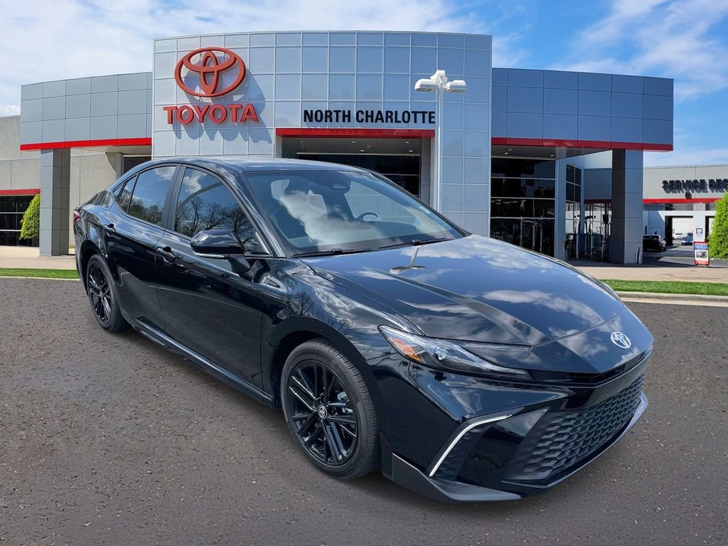 Used 2026 Toyota Camry SE w/ Convenience Package