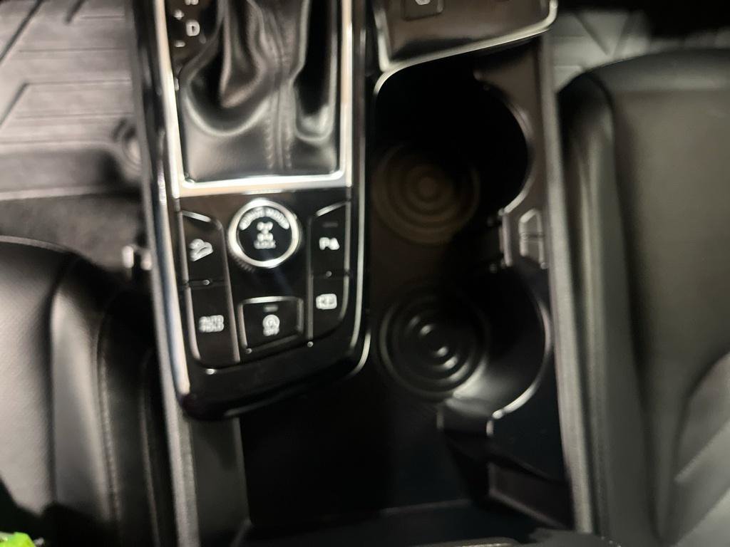 Used 2025 Kia Sportage X-Pro Prestige AWD/4WD image 16