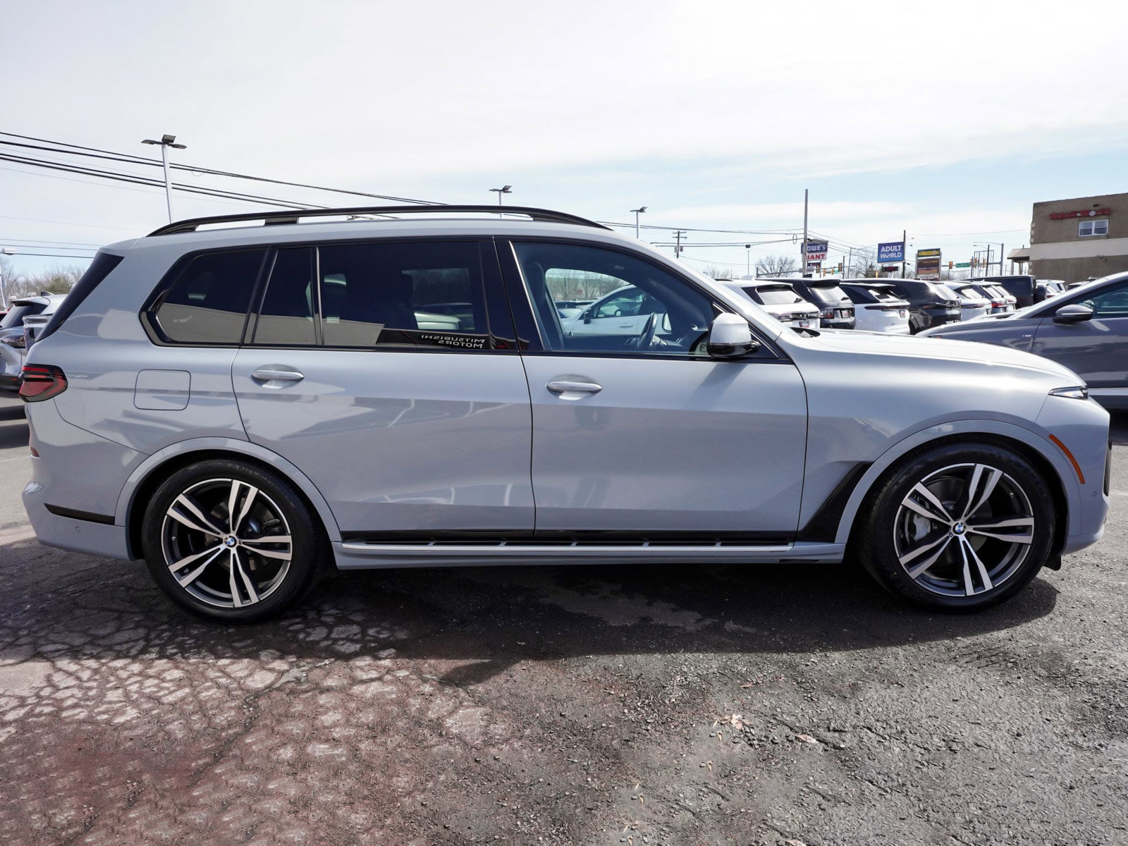 Used 2025 BMW X7 xDrive40i image 55